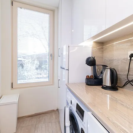 Stylish One-bedroom